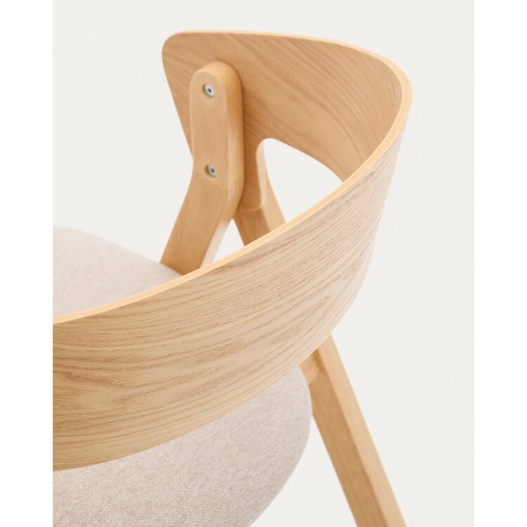 Стул Godia из дерева в натуральном цвете и бежевого шенилла