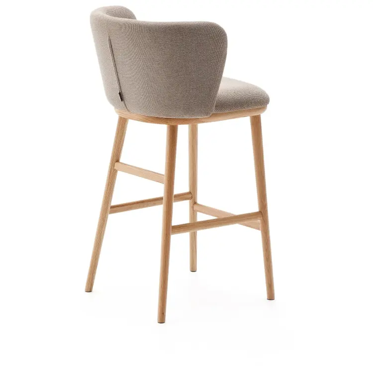 Ciselia Полубарный стул из коричневого шенилла и ясеня в натуральной отделке