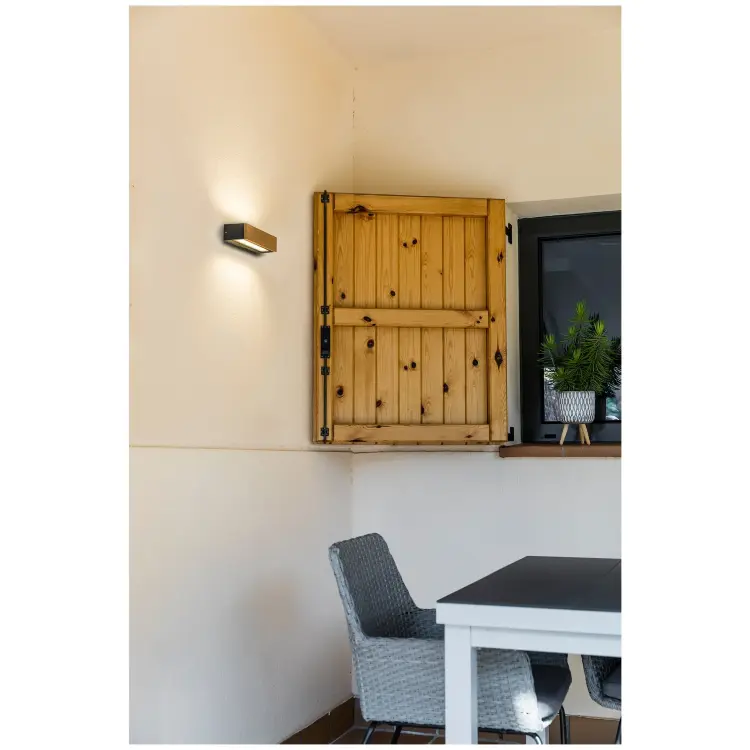 Уличный настенный светильник Doro-13 LED 2x6.5W 3000K дерево