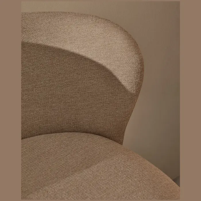 Ciselia Полубарный стул из бежевого шенилла и ясеня в натуральной отделке