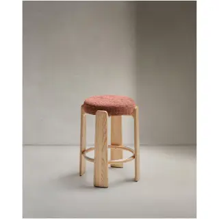 Granite Полубарный табурет из терракотового шенилла и массива ясеня в натуральной отделке 65 см