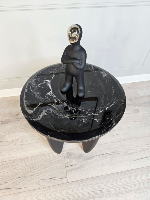 Фигурка Alien man black