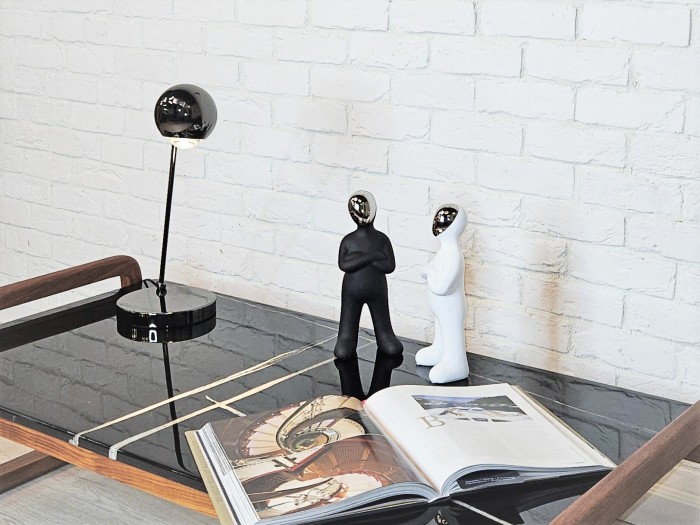 Фигурка Alien man black