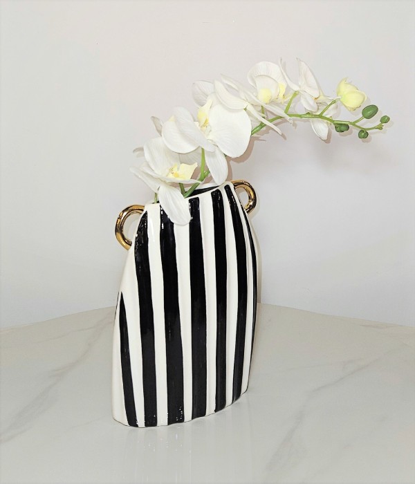 Ваза Vertical line vase A