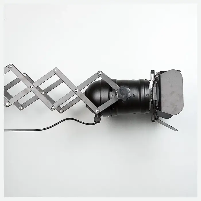 Трековый светильник L9037