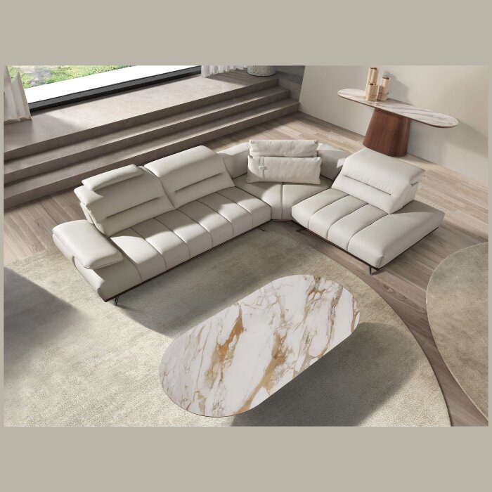 Угловой диван с правым шезлонгом 6244 из светло-серой кожи