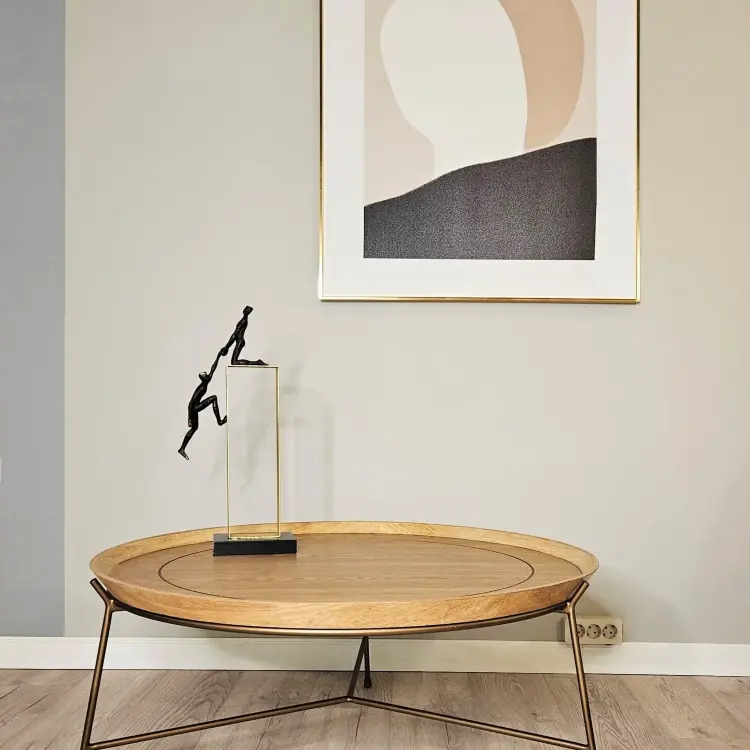 Статуэтка Man on square shelf Decoration-A