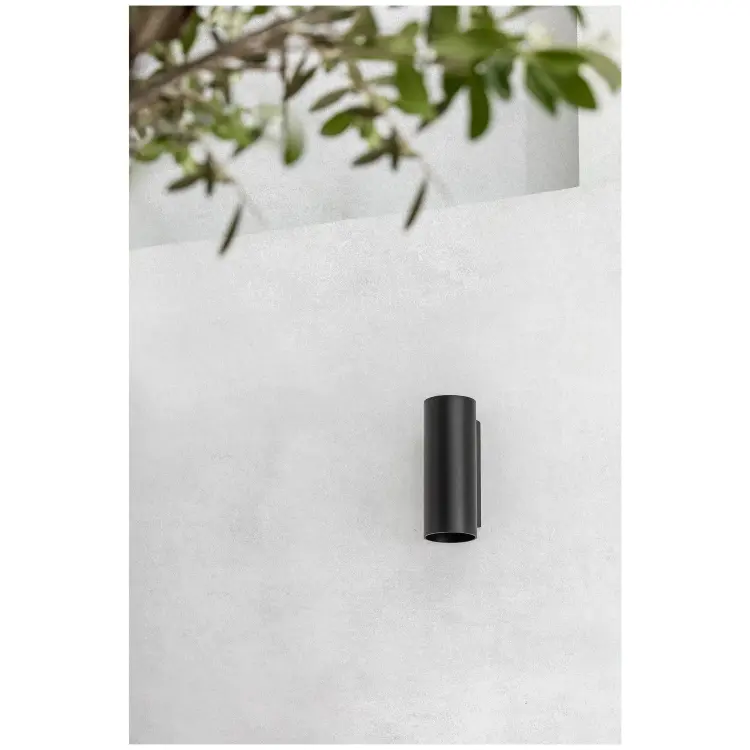 KOV 2L Настенный светильник круглый черный LED 2x6W 3000K 23°/34°