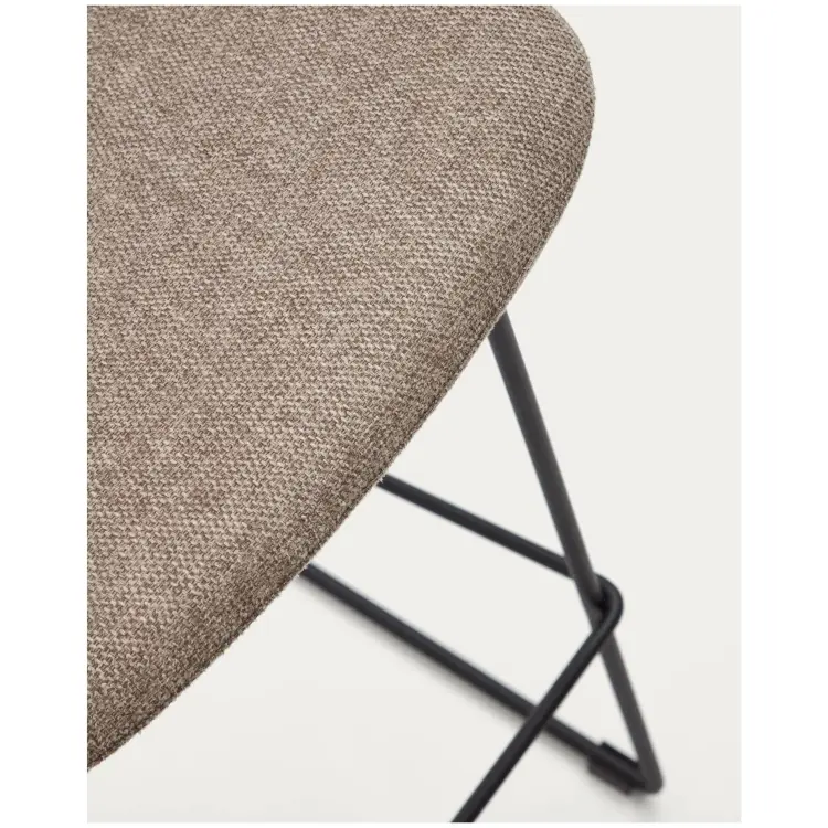 Zahara Полубарный стул коричневый с черными стальными ножками 65 см