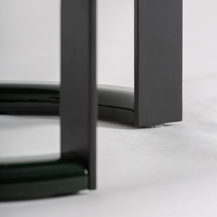 Приставной столик HERISAU