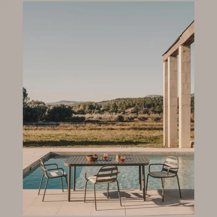 Joncols Уличный алюминиевый стол с зеленой отделкой 180 x 90 см