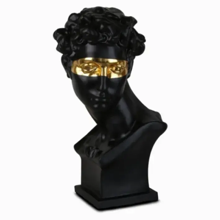 Статуэтка Masked