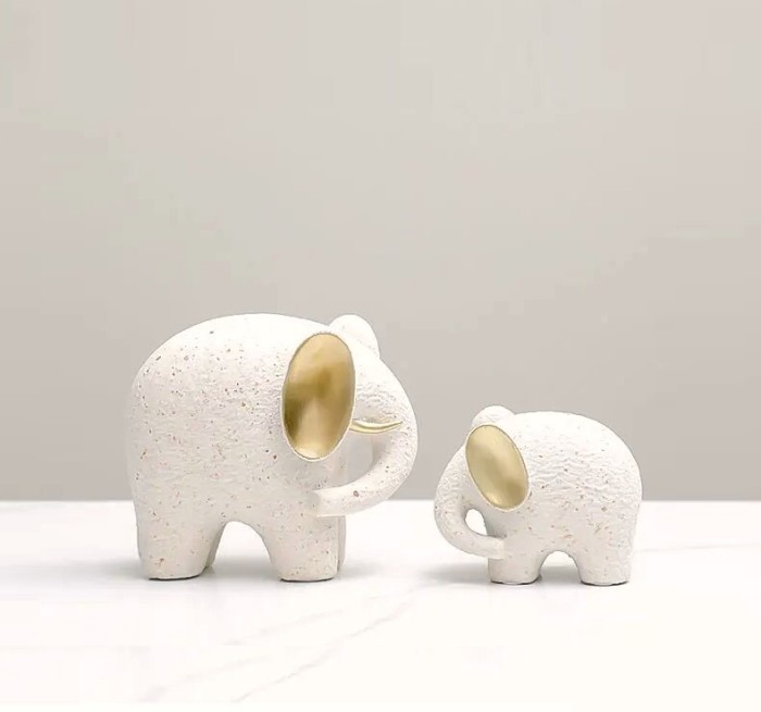 Статуэтка Golden ear elephant B