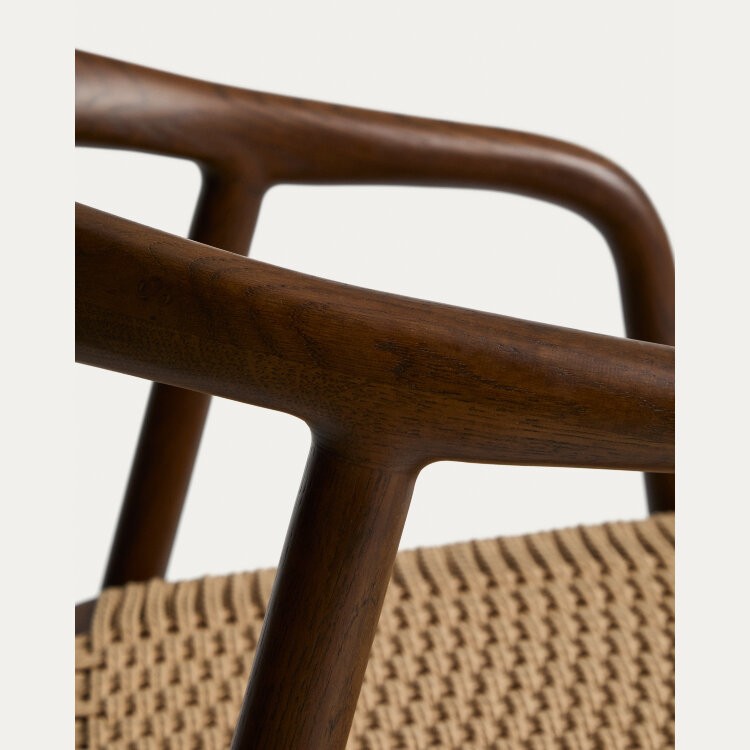 Уличный стул Derile из массива дуба в отделке орех и бежевой веревки