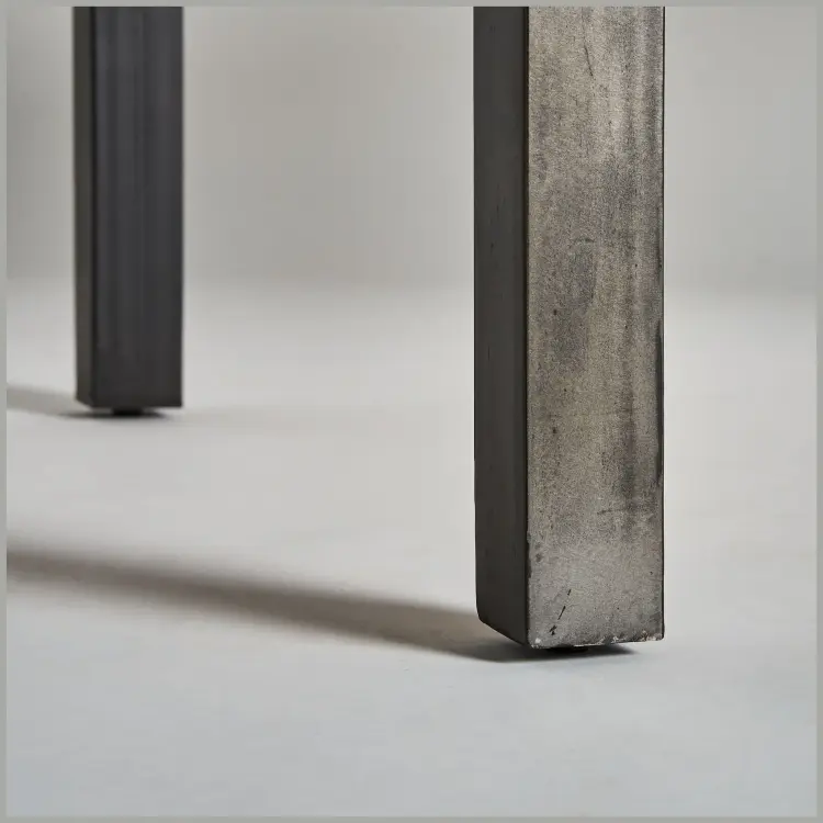 Обеденный стол COURRY