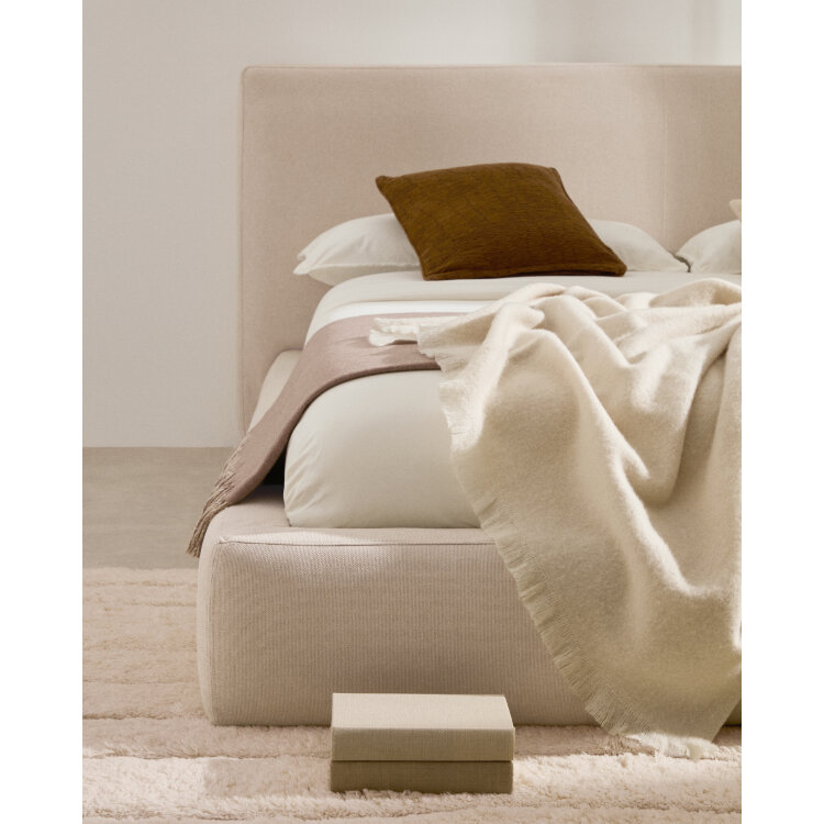 Кровать Blok бежевая со съемными чехлами под матрас 90 х 200 см