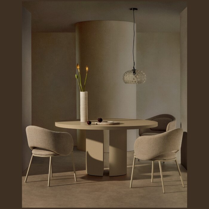 Круглый стол Nealy из лакированного МДФ в отделке экрю, Ø 150 см