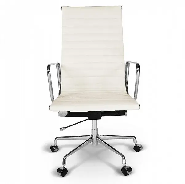 Кресло офисное на колесиках Eames Ribbed EA119