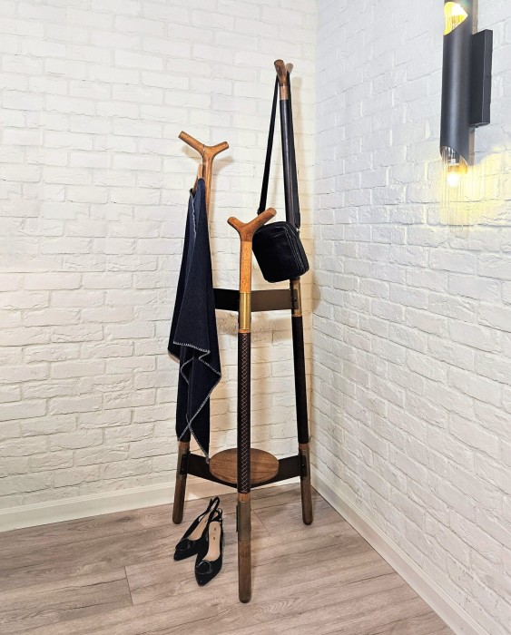 Вешалка напольная дизайнерская RI154