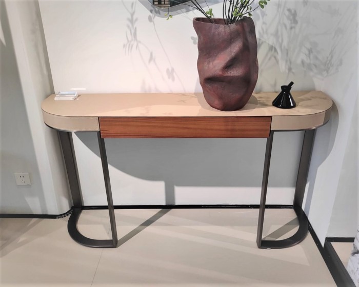 Консоль YVES S