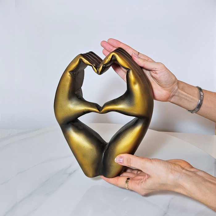 Статуэтка Love hands ornament