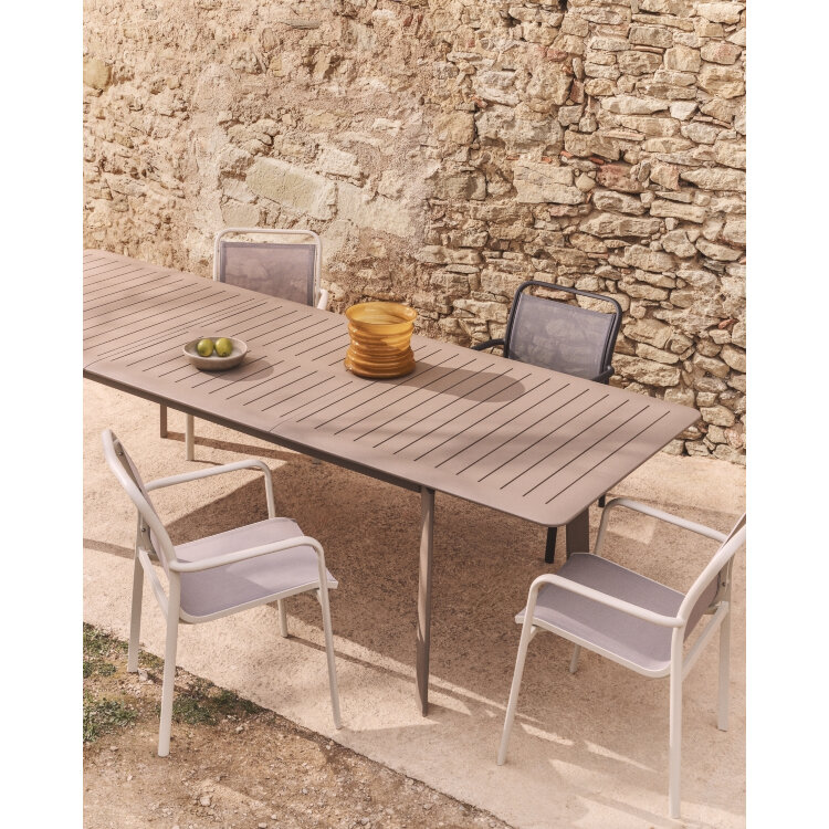 Раздвижной уличный стол Brela из алюминия цвета taupe 205(287) x 100 см