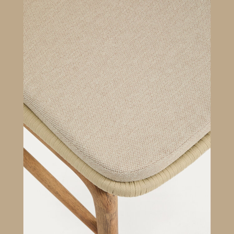 Уличный стул Alipa из массива акации и веревки цвета экрю