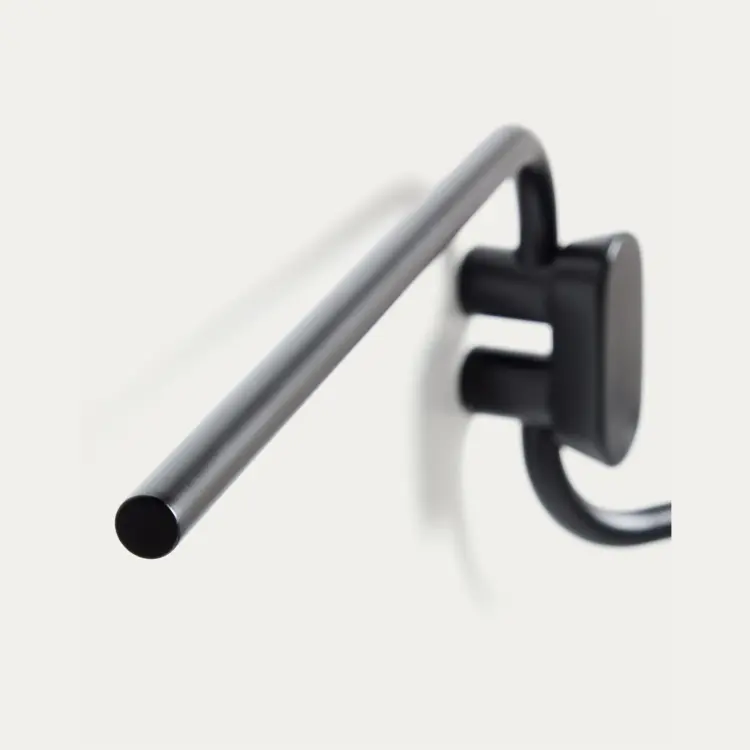 Вешалка для полотенец Arely из черного металла