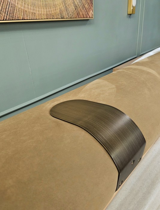 Дизайнерская кровать Dune