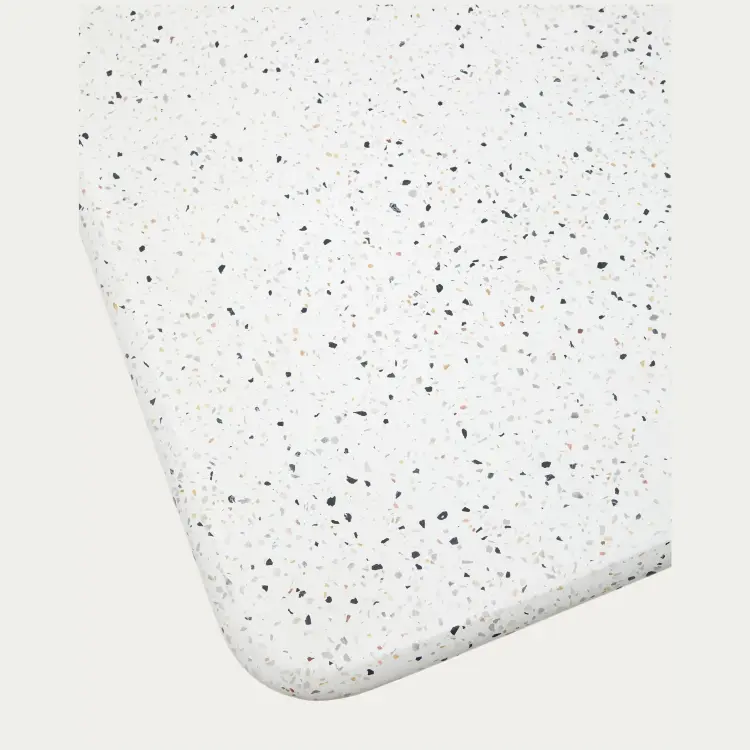 Высокий барный стол Saura со столешницей из белой терраццо