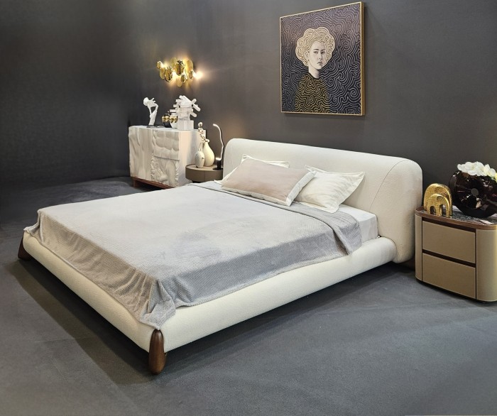 Дизайнерская кровать на ножках Softbay