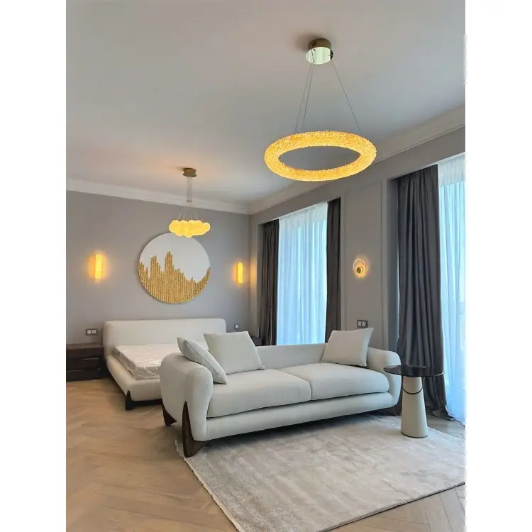 Дизайнерская кровать на ножках Softbay