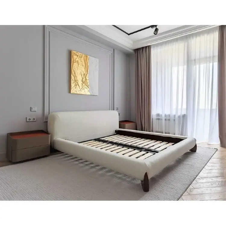 Дизайнерская кровать на ножках Softbay