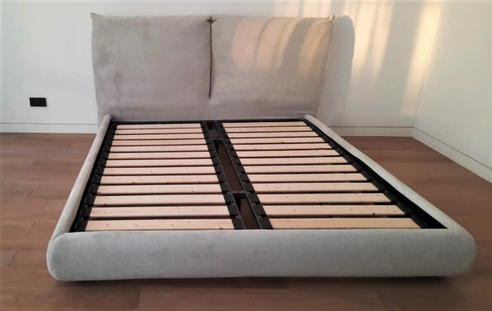 Двуспальная кровать Stand by Me