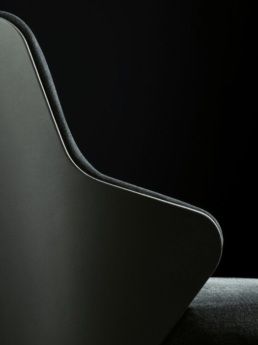 Кресло Leslie Armchair