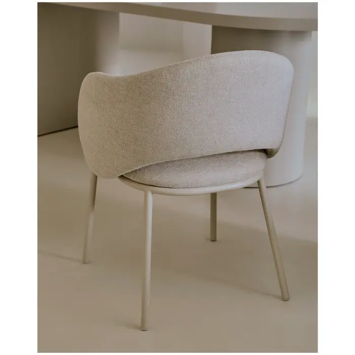 Стул Maina бежевого цвета со стальными ножками бежевого цвета