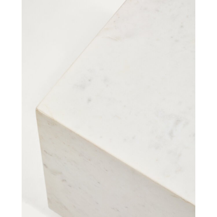 Приставной столик Sorein из белого мрамора 40 x 40 см