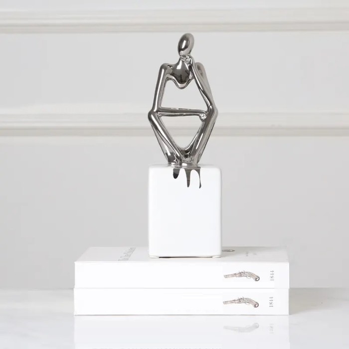 Статуэтка Man ornament silver