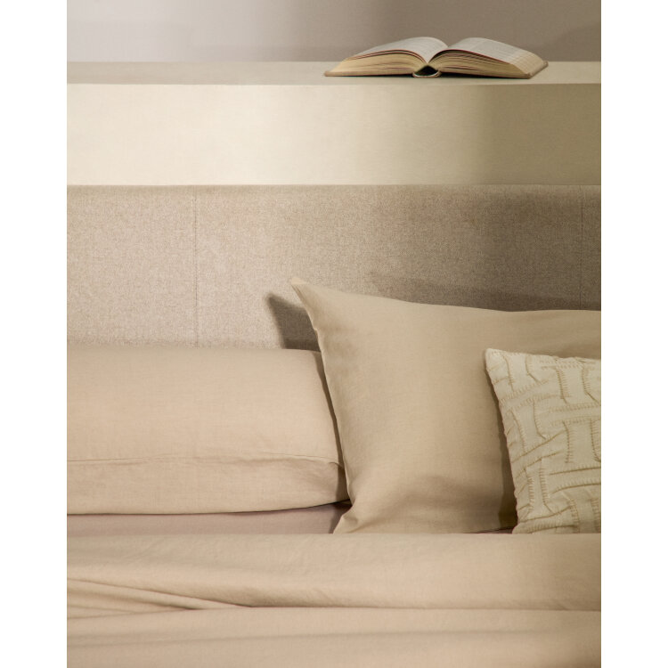 Кровать Nahiri бежевого цвета из шенилла с ящиком для хранения 160 x 200 см