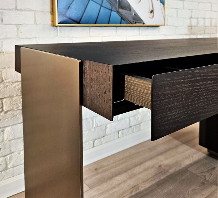 Стол письменный Carson