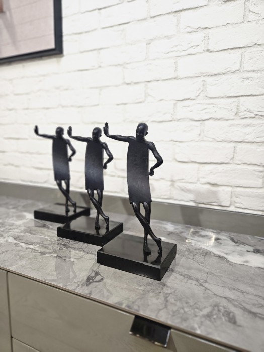 Статуэтка Resting Man