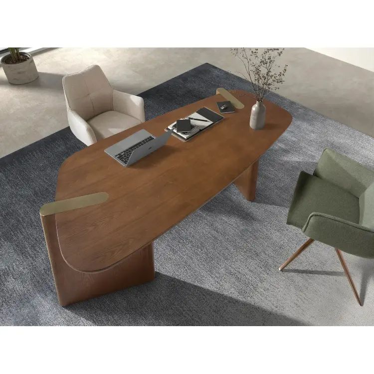 Письменный стол 3301 из светлого орехового шпона