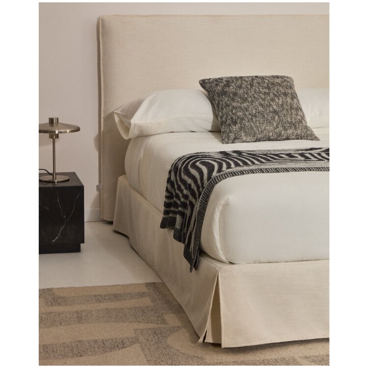 Кровать Jaira из белого шенилла со съемным чехлом для матраса 150x190 см