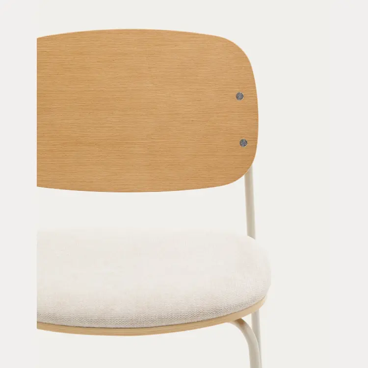 Стул Meli с сиденьем из бежевого шенилла и бежевыми металлическими ножками