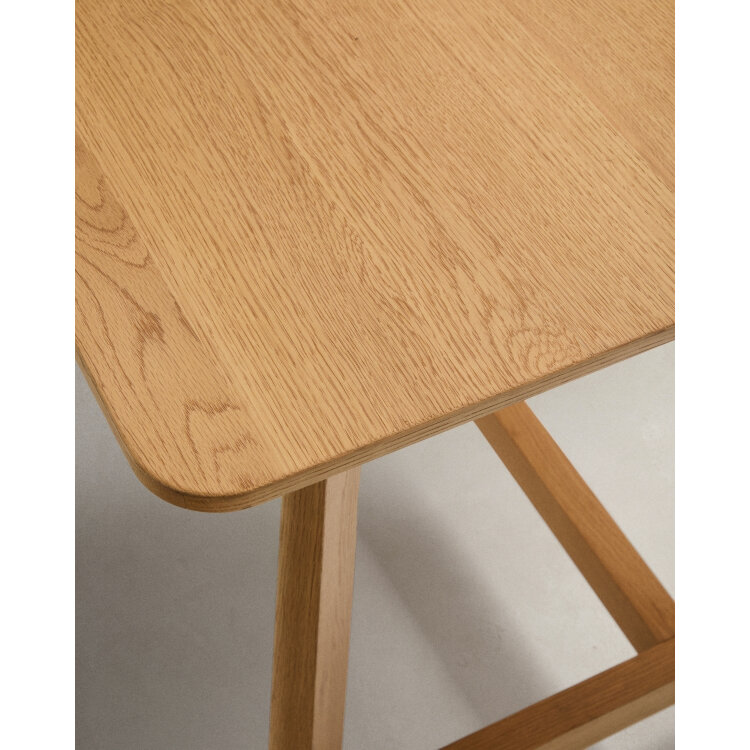 Стол Idun из шпона и массива дуба с натуральной отделкой 200x100см