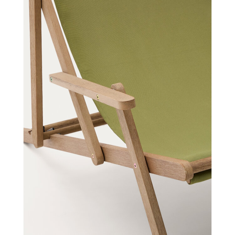 Складное кресло Vilara из акации для улицы салатового цвета
