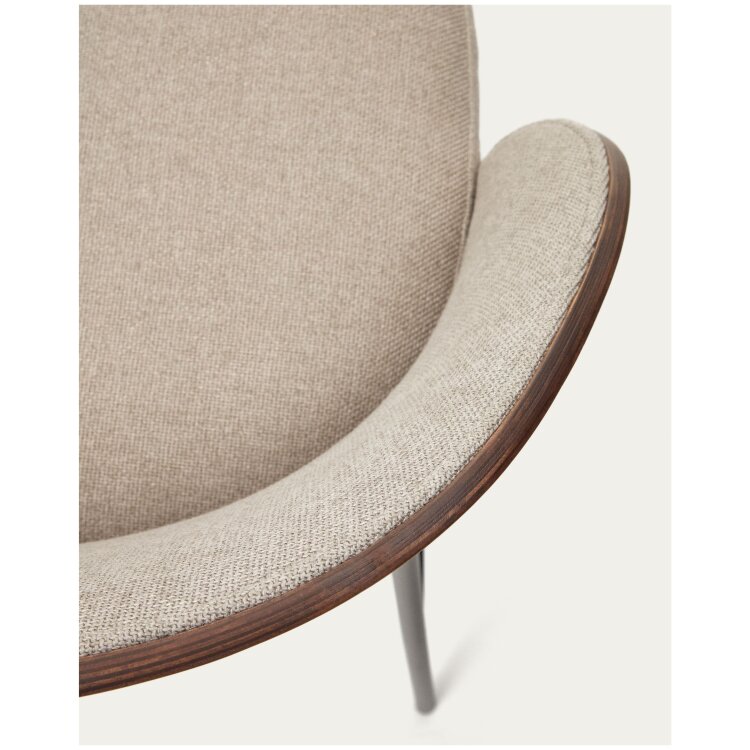 Eamy Светло-коричневый полубарный стул с отделкой из шпона ясеня