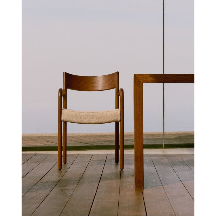 Стул Falconera со съемным чехлом из массива дуба с отделкой орех FSC Mix Credit