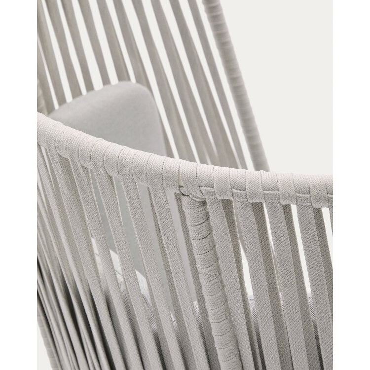 Уличное кресло Saconca с высокой спинкой из веревочного шнура и серой оцинкованной стали