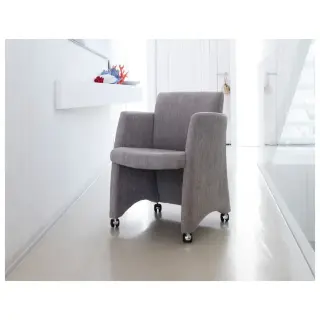 Кресло Tomy на колесиках